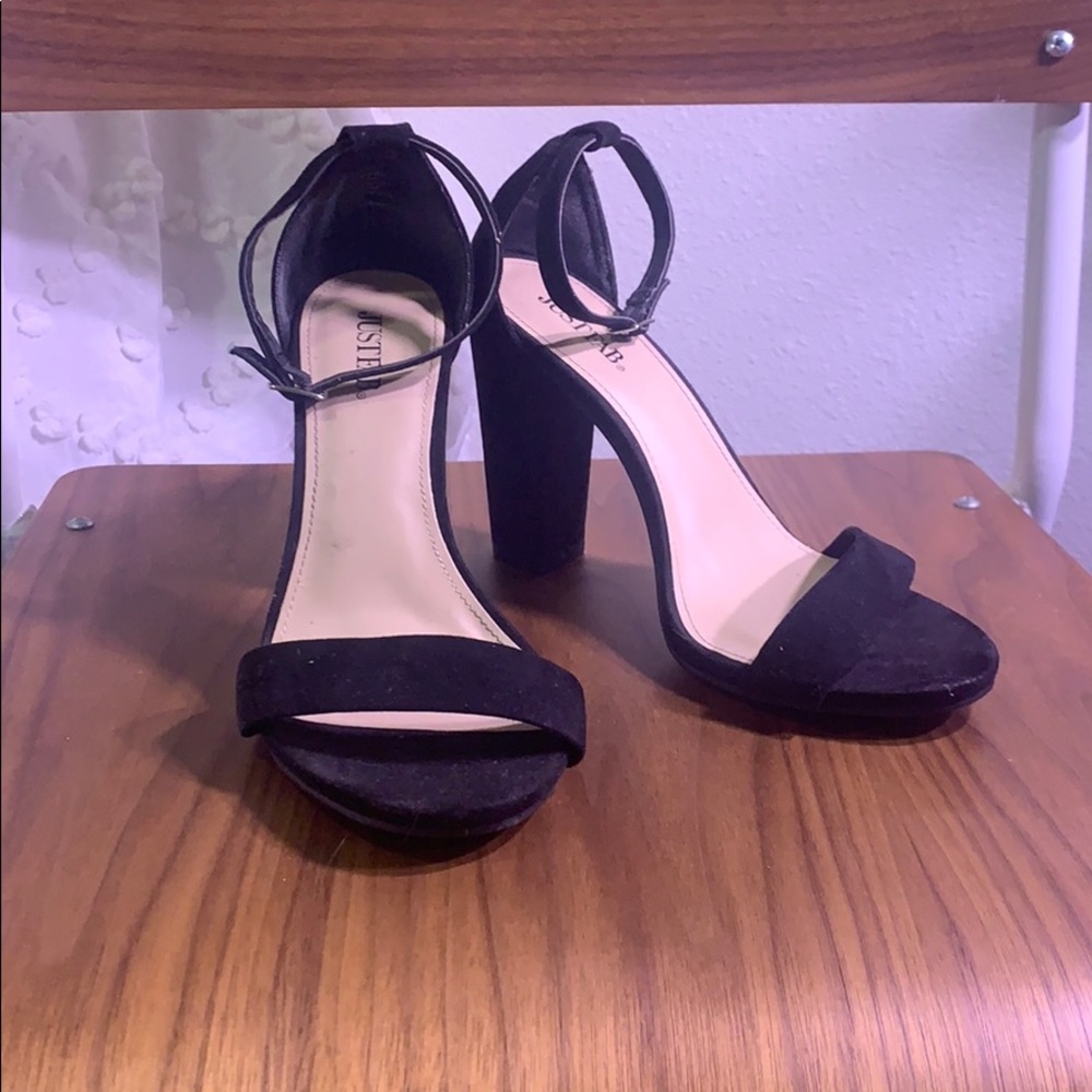 Worn Once Black Strappy Heel!